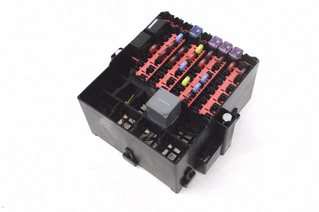 Drošinātāju kārba (komplekts) G1BT14A005BGA