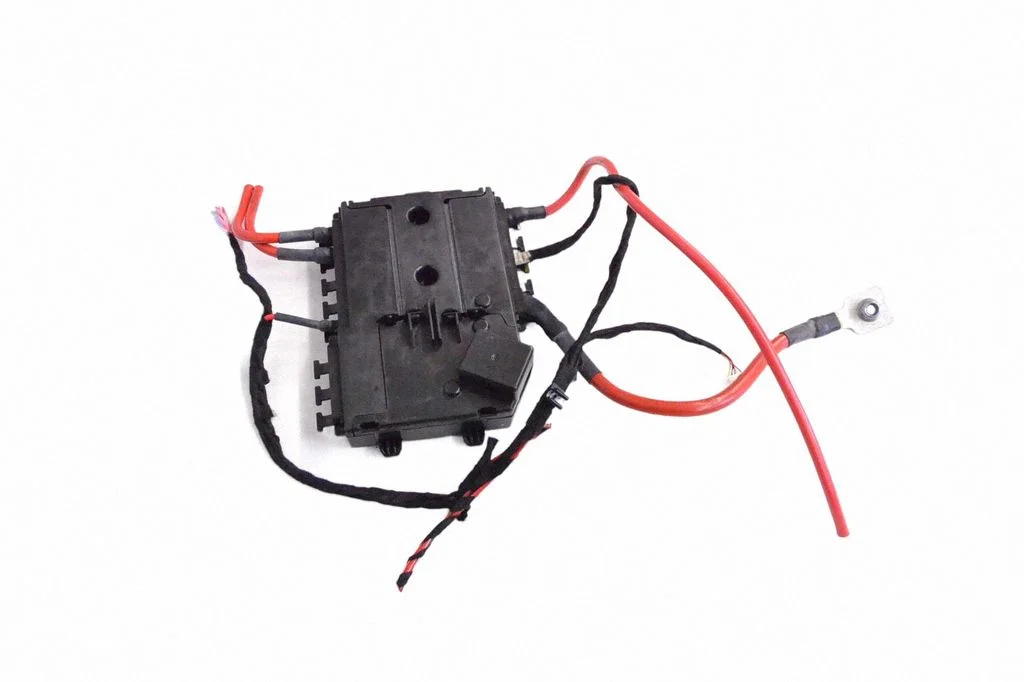 Fuse box set A2135406100