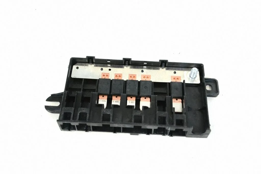 Drošinātāju kārba (komplekts) 10688710