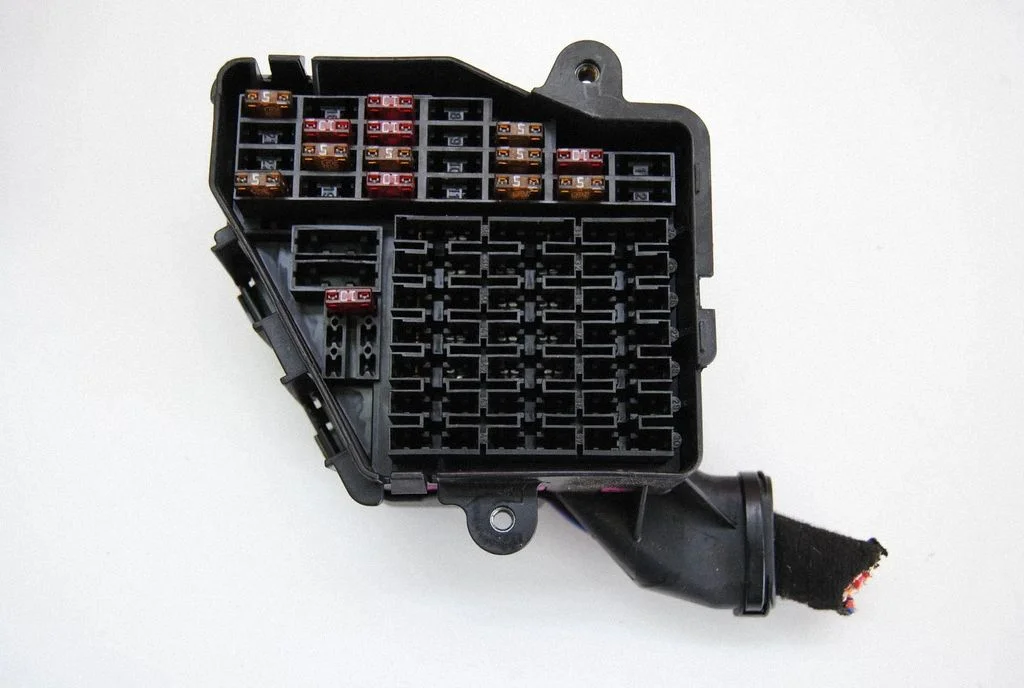 Drošinātāju kārba (komplekts)