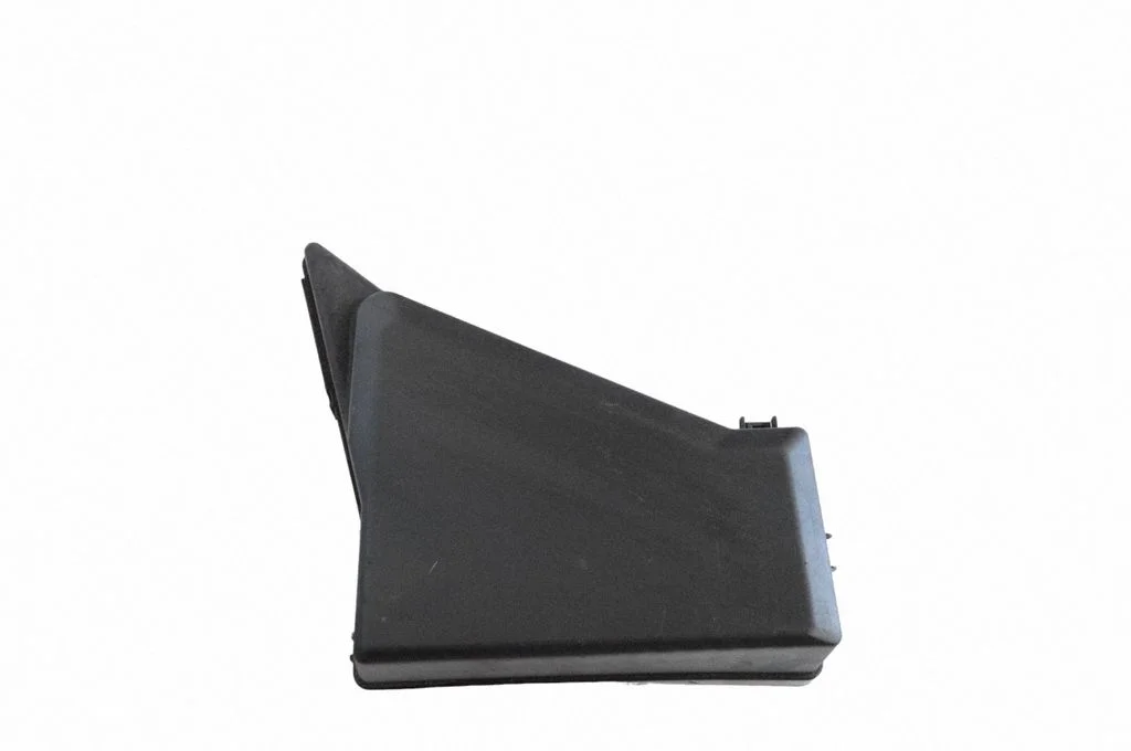 Fuse box cover – Subaru XV I (2011-2018)