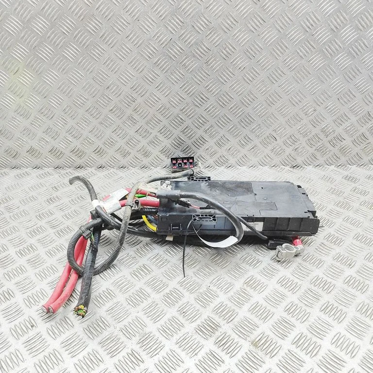 Drošinātāju bloks KK2T14401U