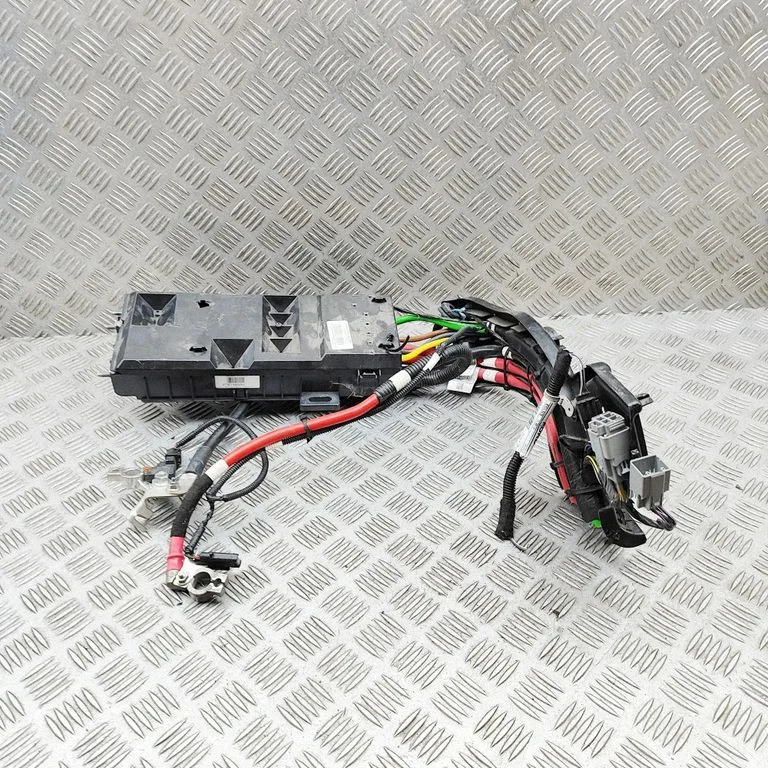 Moduł bezpieczników NK3T14401GA