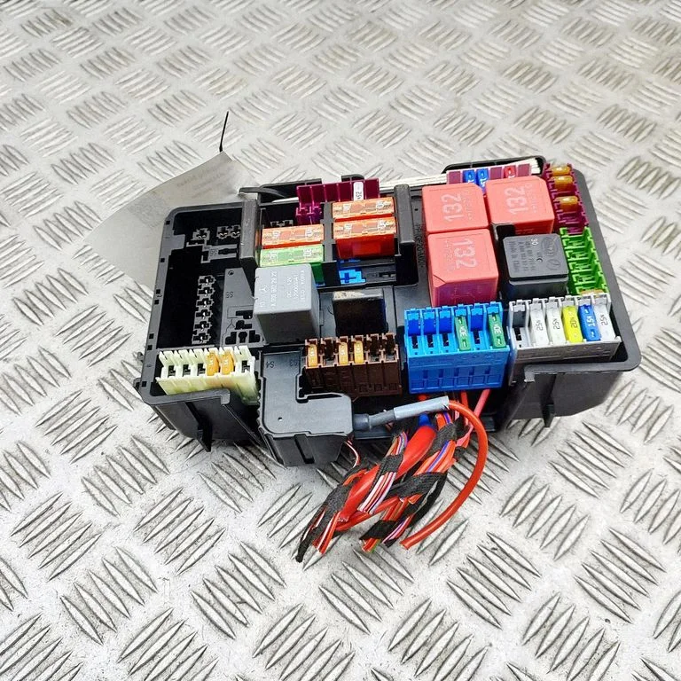 Drošinātāju bloks A0009822923