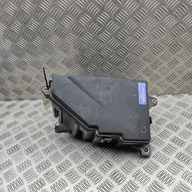Fuse module 32359935