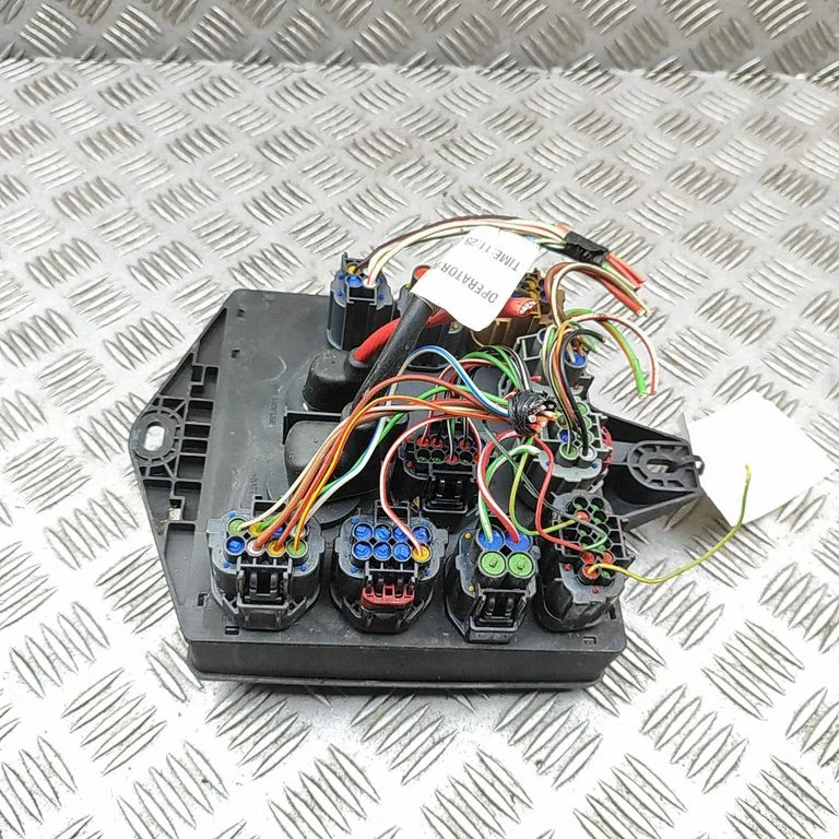 Fuse module BW8314A073BA