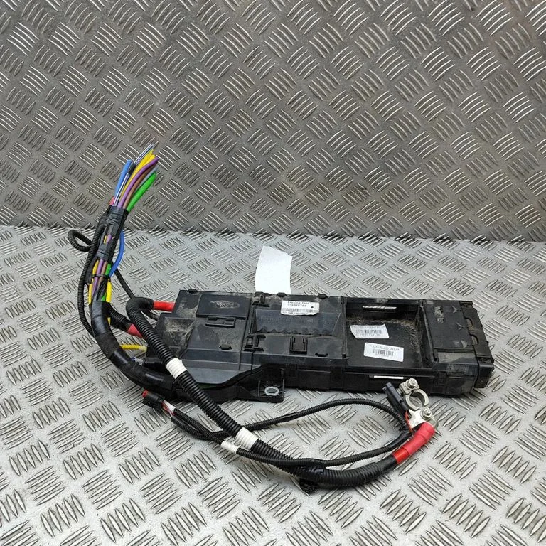 Fuse module GK2T14B144GA