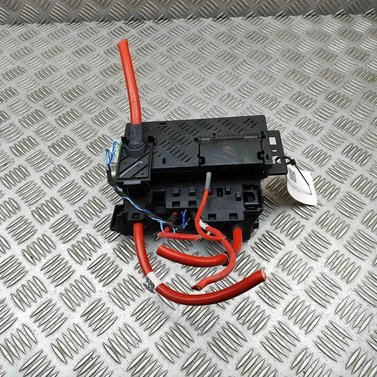 Drošinātāju bloks A1675405151