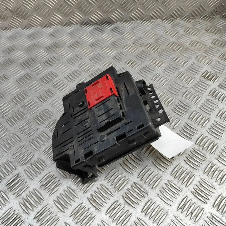 Fuse module A1675404528