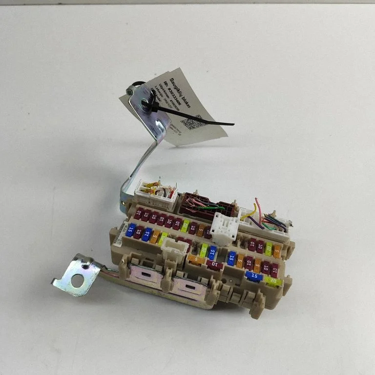 Drošinātāju bloks 243504KJ0A