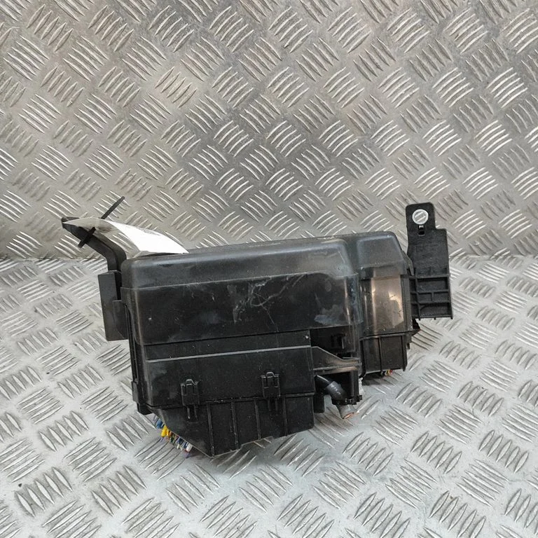 Fuse module GBEF675X0