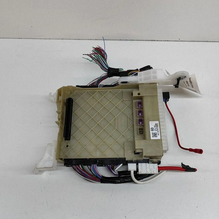 Fuse module 827300Z290