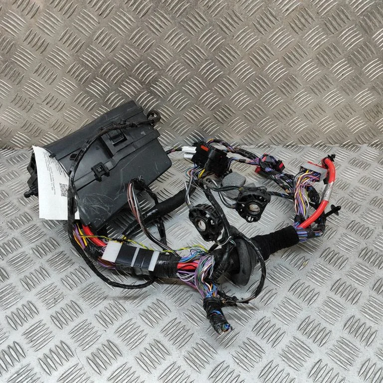 Drošinātāju bloks MX5314K012AEB