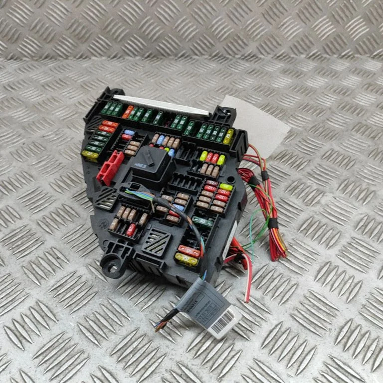 Drošinātāju bloks 9211868