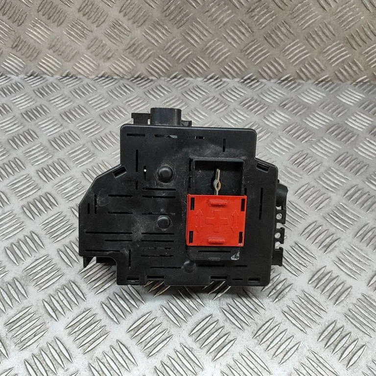 Fuse module A1675404528
