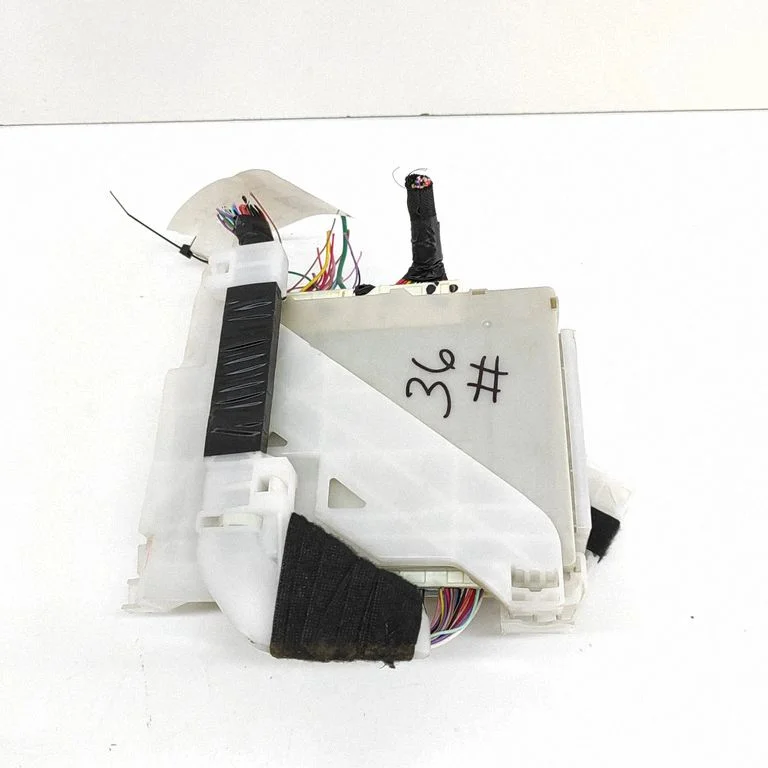 Drošinātāju bloks 8273076020A