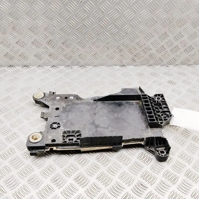 Aku kast – BMW 2-seeria F44 (2019-2024)