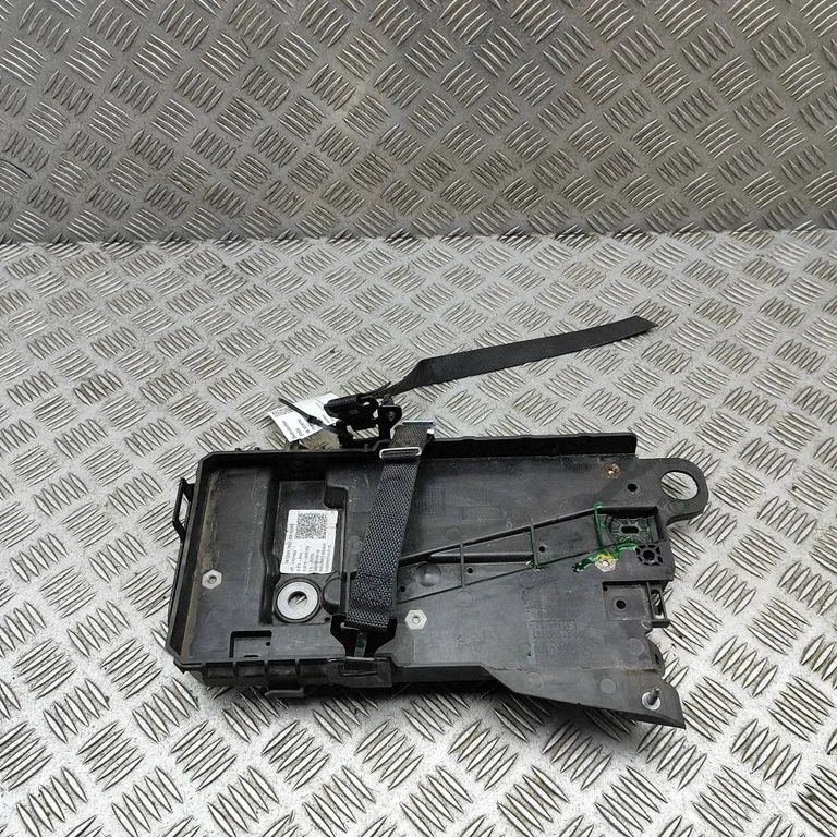 Battery box tray 32348533