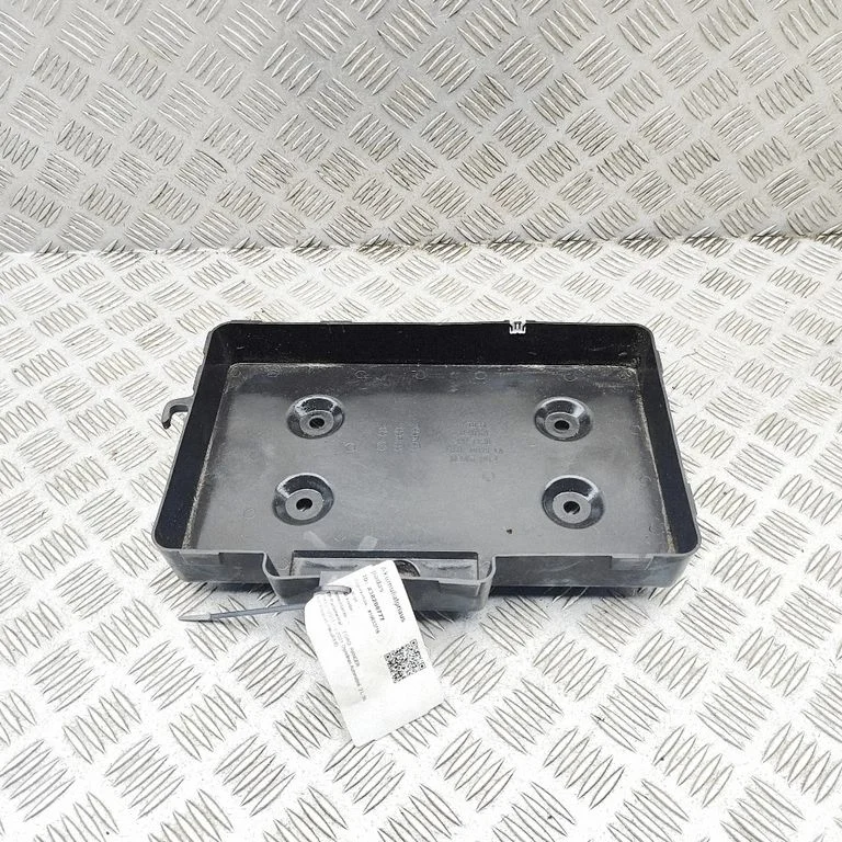 Aku kast EB3T10723CA