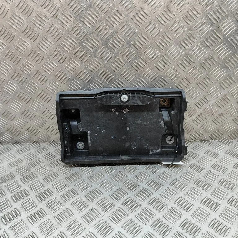 Akumulatora kārba A2066206400