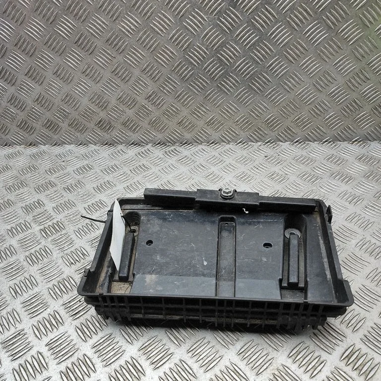 Battery box tray A2056201502
