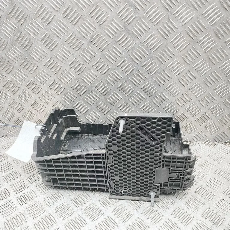Battery box tray 9823533180