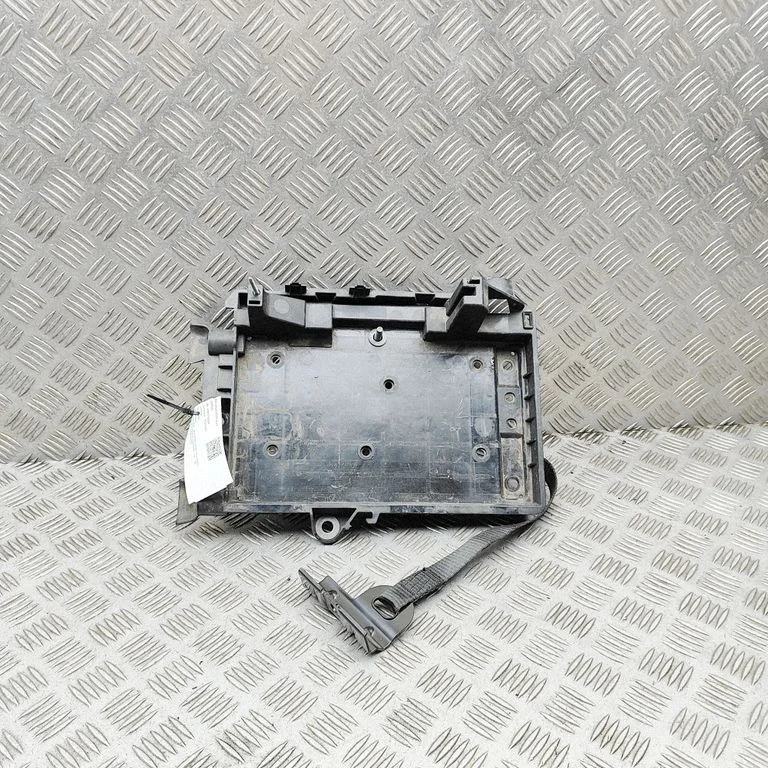 Akumulatora kārba A1776204201