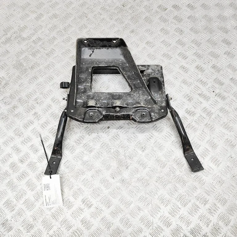Akumulatora kārba A2436280000