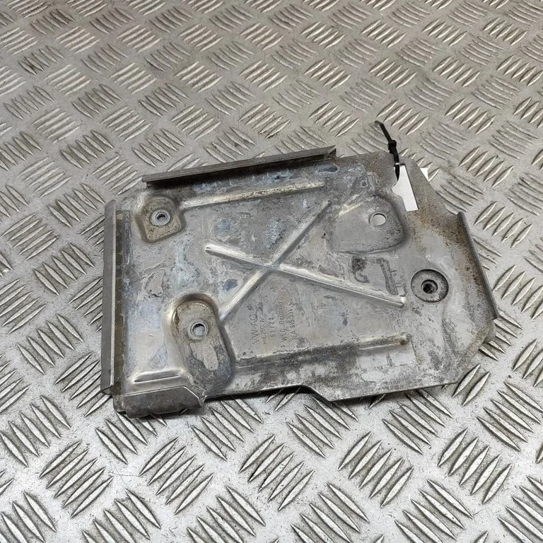 Akumulatora kārba 1EA915331C