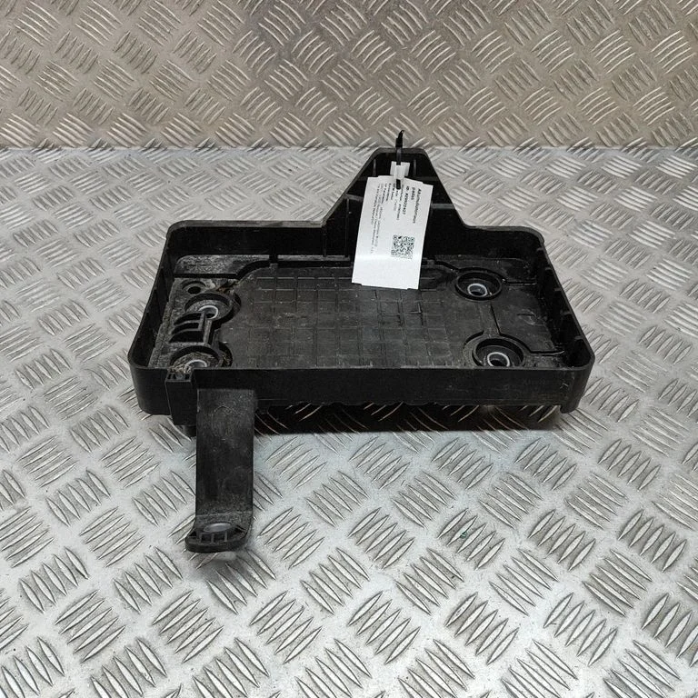 Aku kast – Nissan Qashqai J12 (2021-)