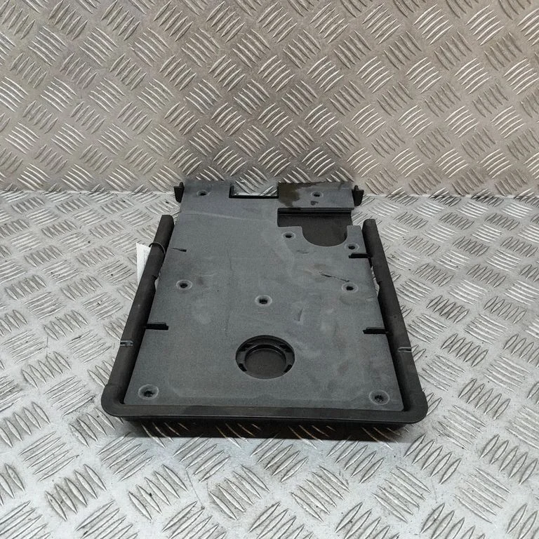 Aku kast A1676193700