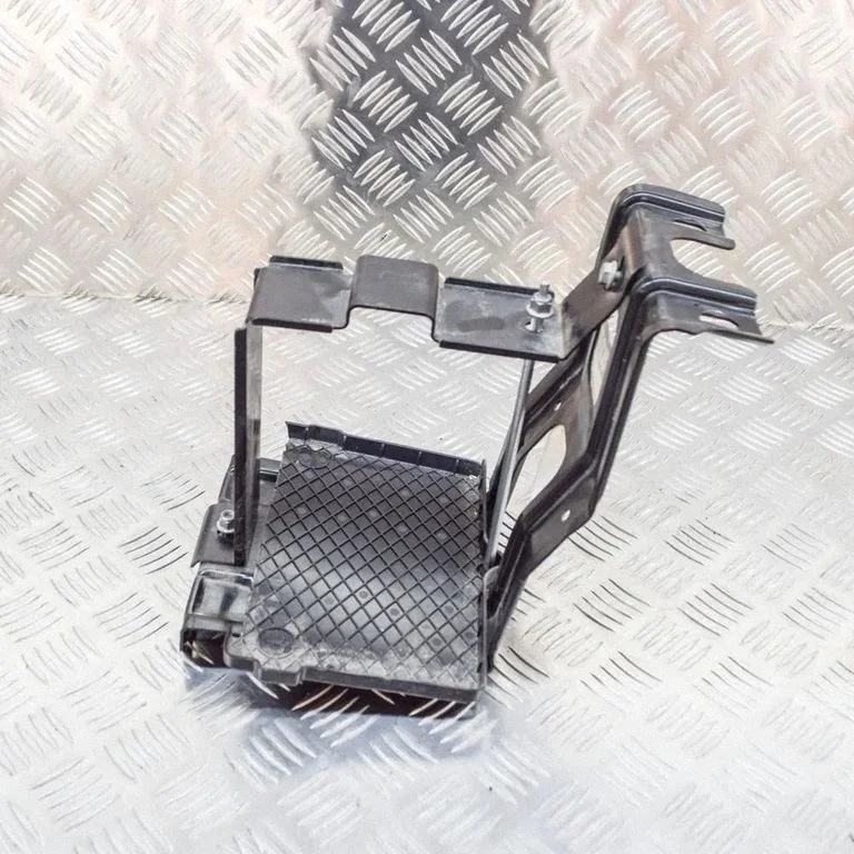 Battery box tray 102866800C