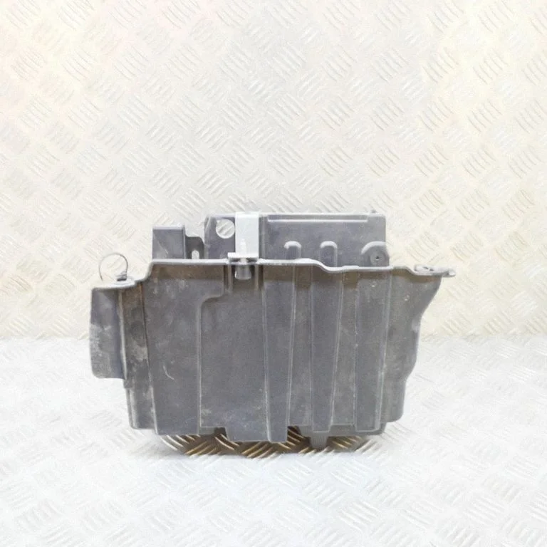 Akumulatora kārba L1BB10723AA