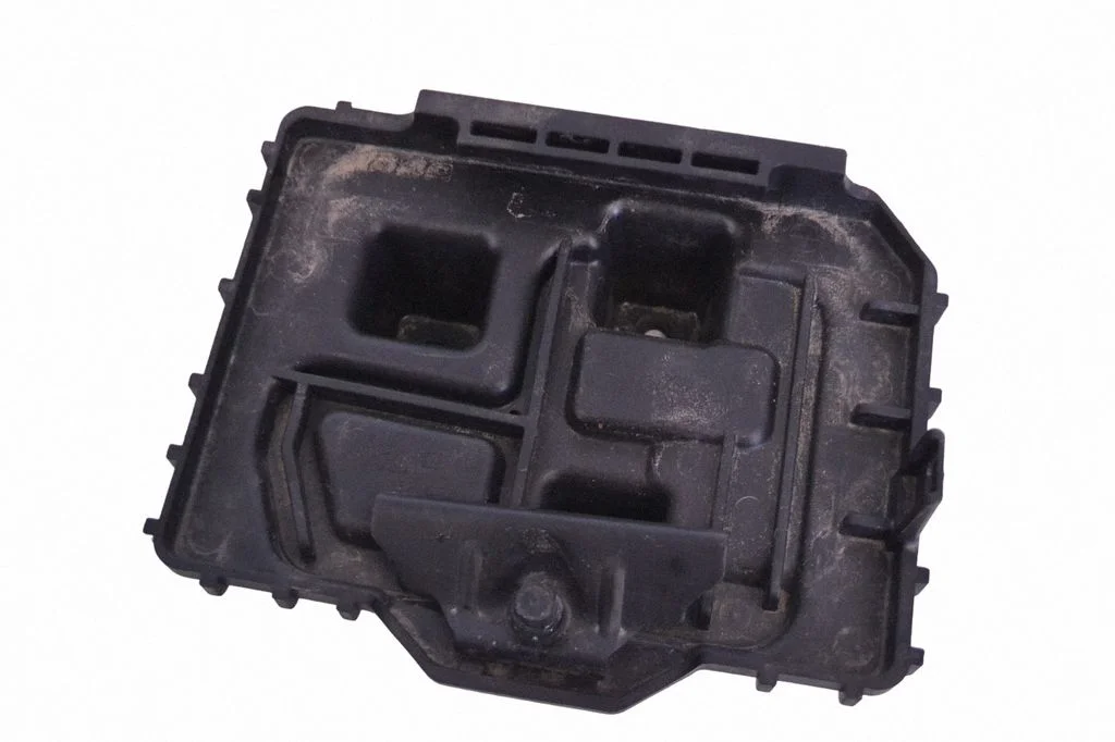 Akumulatora kārba 37150G7000