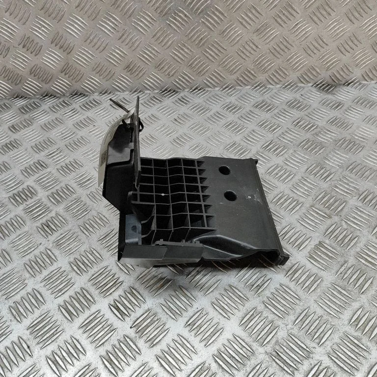 Aku kasti kate 32132530