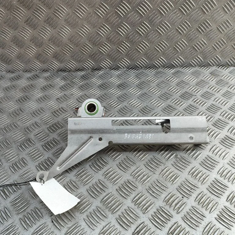 Cita salona detaļa 4G433710890