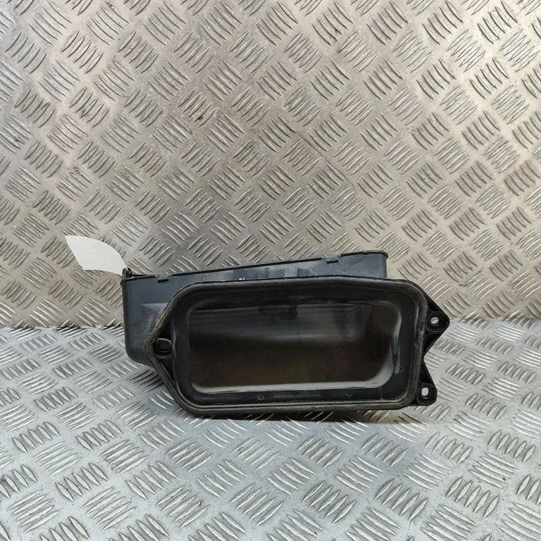 Muu salongiosa – Audi A5 Sportback 8TA (2009-2016)