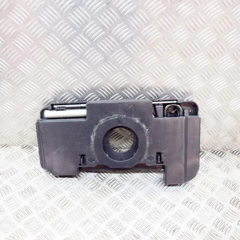 Other interior part 8T8813685