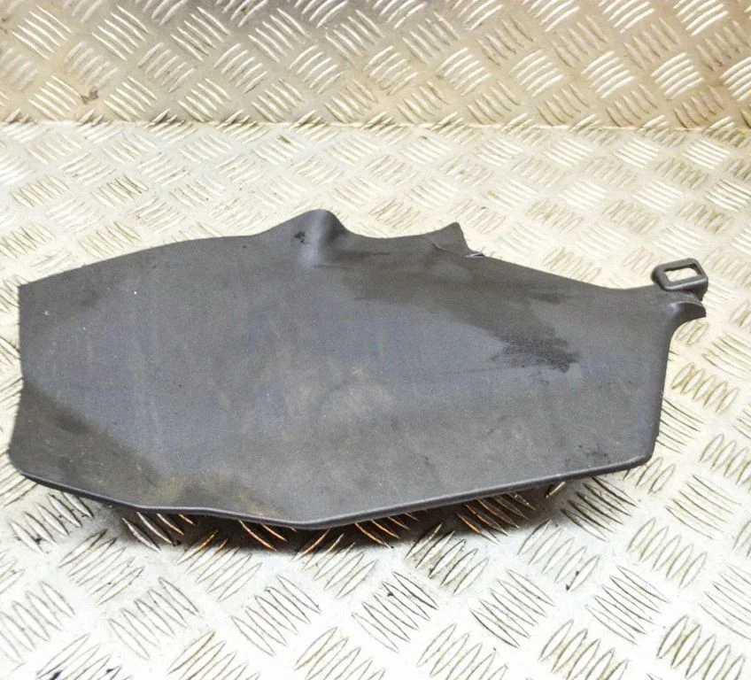 Cita salona detaļa J9D3045M13BD