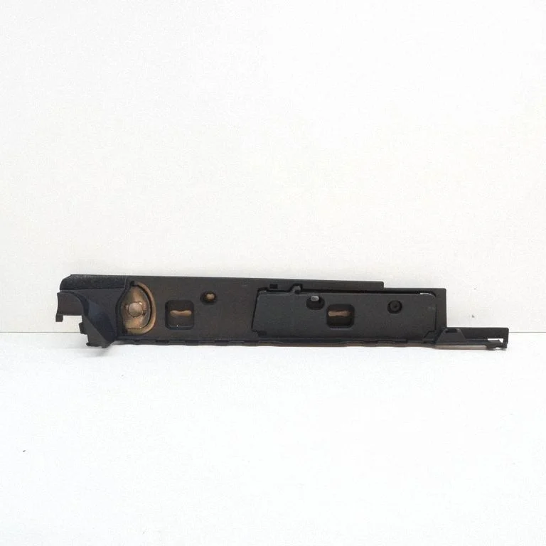 Cita salona detaļa 3V9864512D