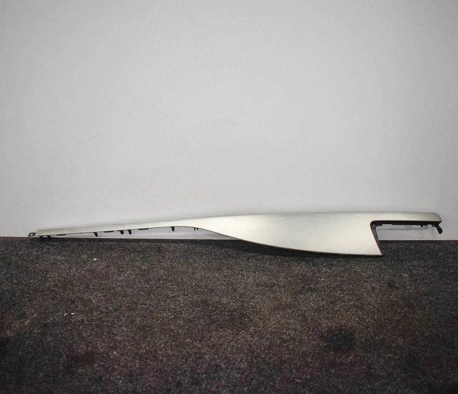 Cita salona detaļa 4G8853189