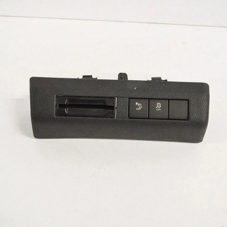 Cita salona detaļa 96656490ZD