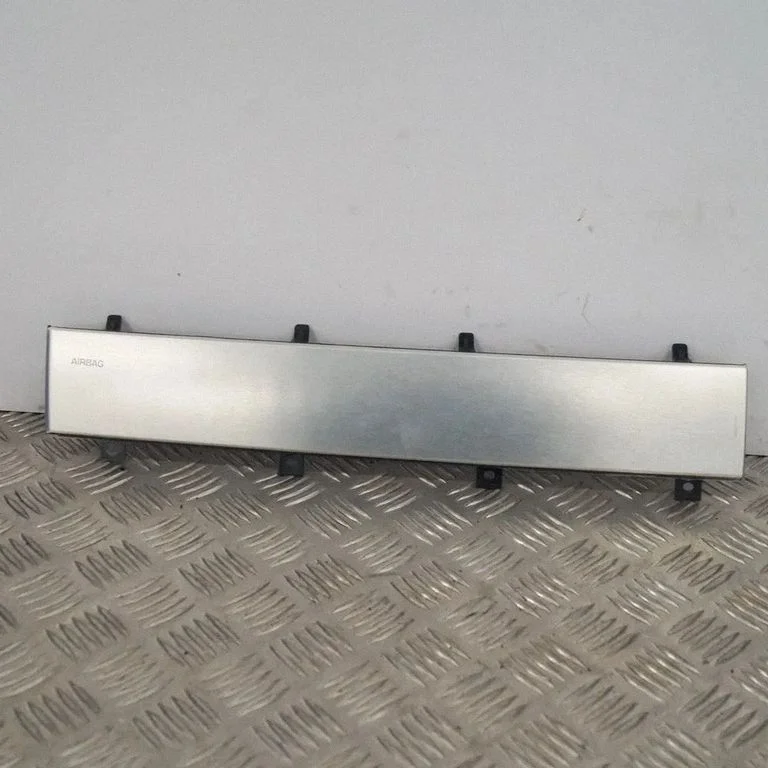 Cita salona detaļa BJ320454R61BB