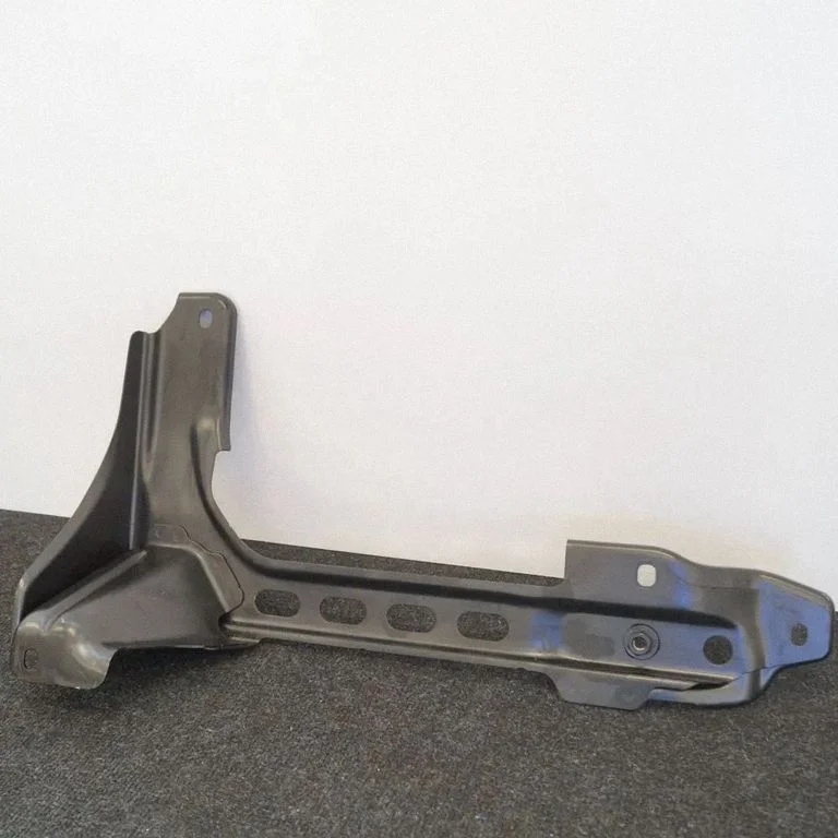 Cita salona detaļa 4L0883288B