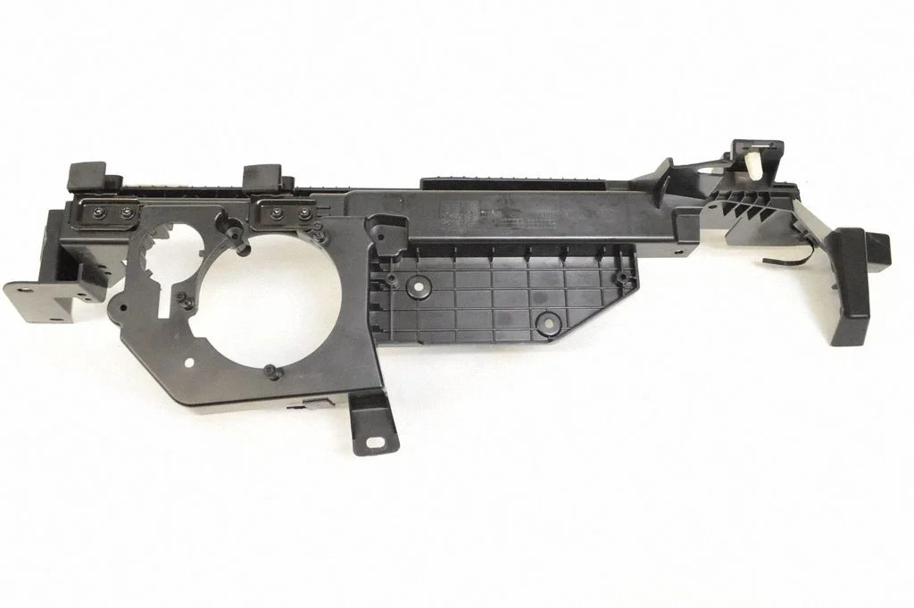 Cita salona detaļa – Land Rover Range Rover L405 (2013-2021)