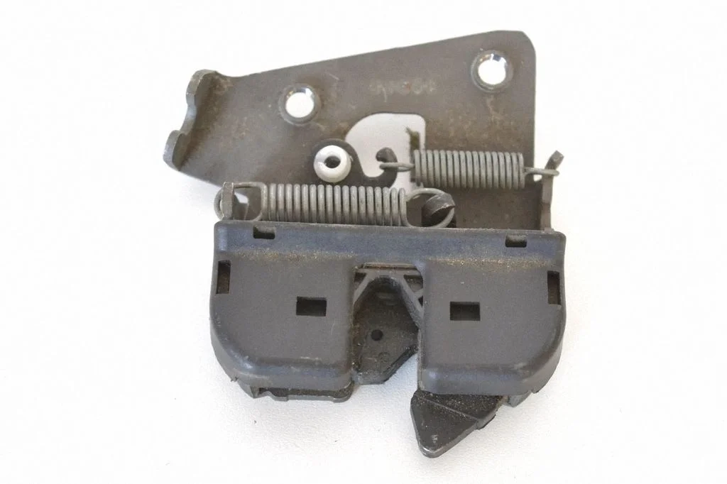 Muu salongiosa – BMW 3-seeria E92 E93 (2005-2014)
