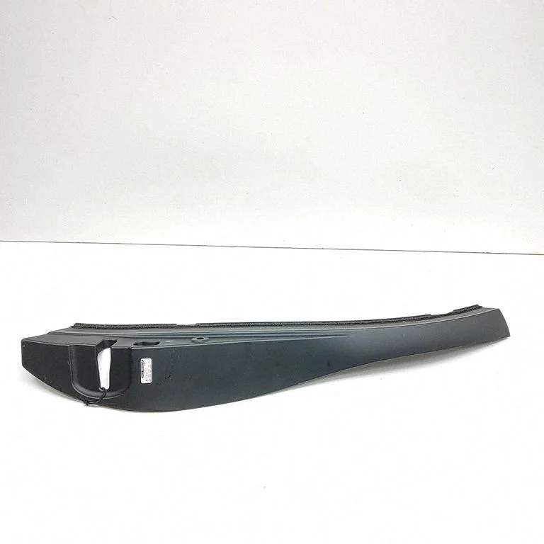 Other exterior part 6772250090 – Lexus LS UCF30 (2001-2007)