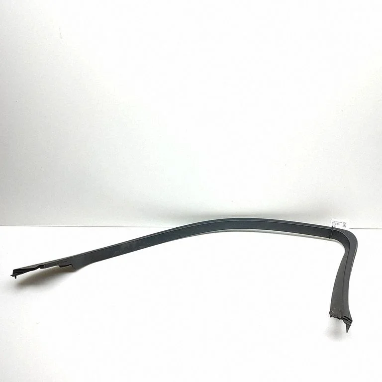 Other exterior part 6766350040 – Lexus LS UCF30 (2001-2007)