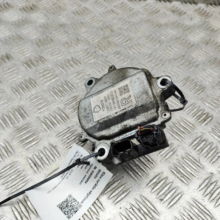 Other engine bay part 2351000113 – Lexus LS UCF30 (2001-2007)