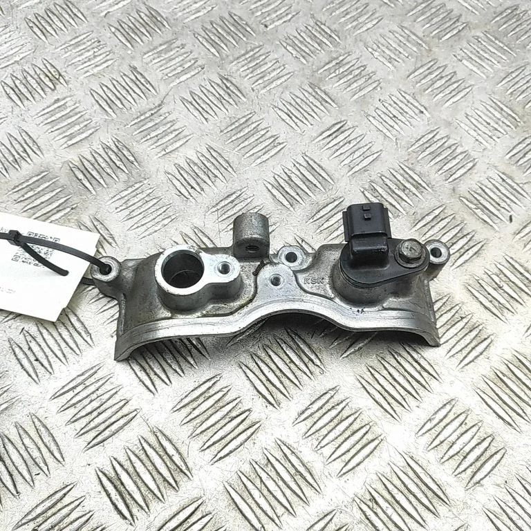 Muu mootoriruumi osa – Infiniti Q50 (2014-)